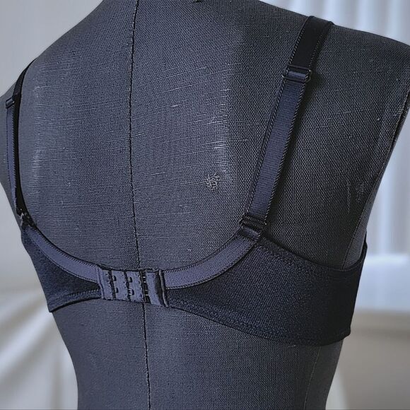 Chantelle Black Hedona Seamless Unlined Minimizer Bra - Picture 6 of 11